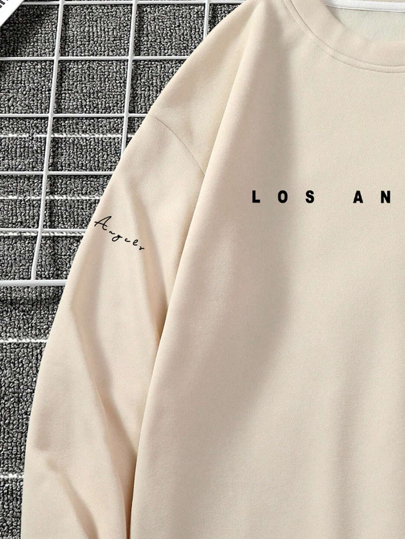 Manfinity Homme Men Slogan Graphic Sweatshirt Vacation Long Sleeve Sweatshirt, for Friends, Husband, Boyfriend Gifts, Los Angeles Outfit, Men Sweatshirts, Men Long Sleeves