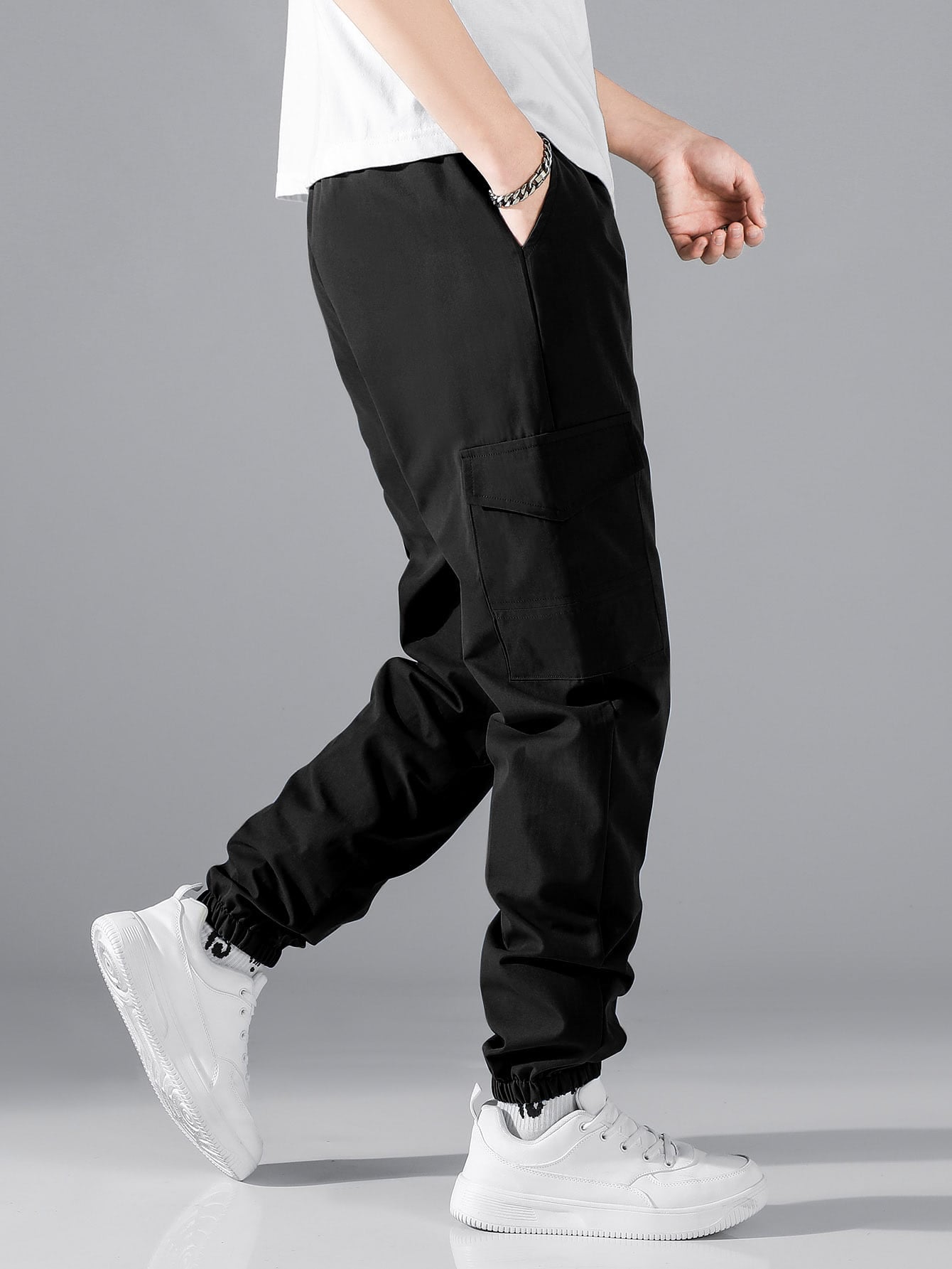 Manfinity Ezcore Men Flap Pocket Side Drawstring Waist Cargo Pants, Fall